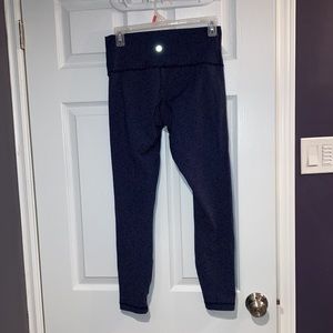 Women’s Lululemon size 8 leggings